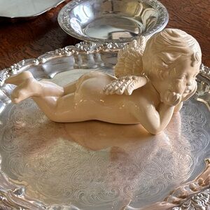 Charming Cream Scioto Angel Figurine